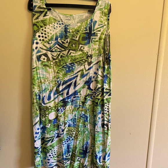 Funky pattern short dress - Picture 1 of 2
